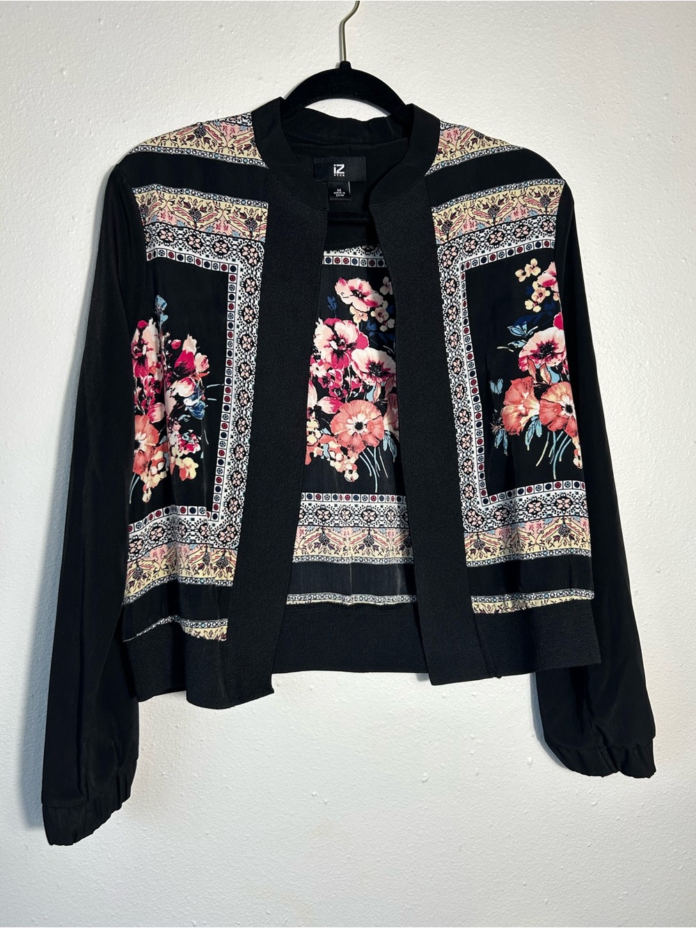 iz Byer Floral Bomber Jacket Womens M Black Scarf Border Print Open Front Boho